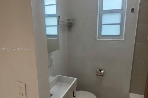 Купить кондоминиум в Майами-Бич, Флорида 1 спальня, 39.02м2, № 2024219 - фото 8