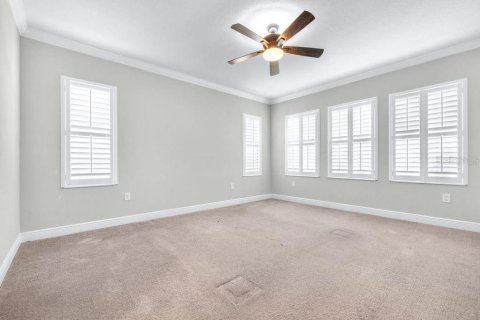 House in Land O' Lakes, Florida 5 bedrooms, 326.83 sq.m. № 1819661 - photo 25
