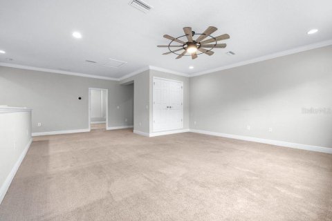 House in Land O' Lakes, Florida 5 bedrooms, 326.83 sq.m. № 1819661 - photo 23