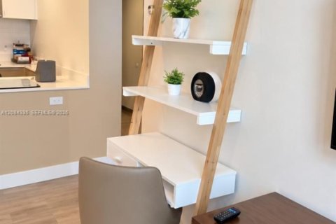 Copropriété à vendre à Hollywood, Floride: 1 chambre, 56.48 m2 № 2392503 - photo 27