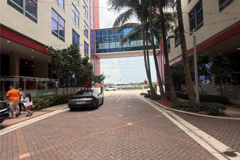 Copropriété à vendre à Hollywood, Floride: 1 chambre, 56.48 m2 № 2392503 - photo 21