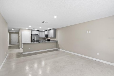Appartement à louer à Eustis, Floride: 3 chambres, 107.67 m2 № 2436663 - photo 10
