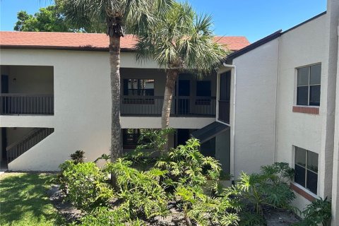 Condo in Clearwater, Florida, 2 bedrooms  № 2196965