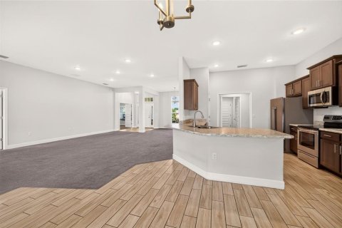 House in Ocala, Florida 4 bedrooms, 213.68 sq.m. № 2394345 - photo 30