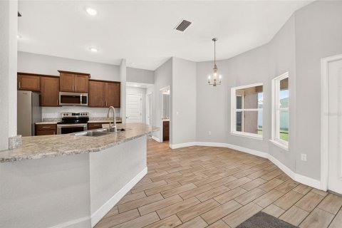 House in Ocala, Florida 4 bedrooms, 213.68 sq.m. № 2394345 - photo 28