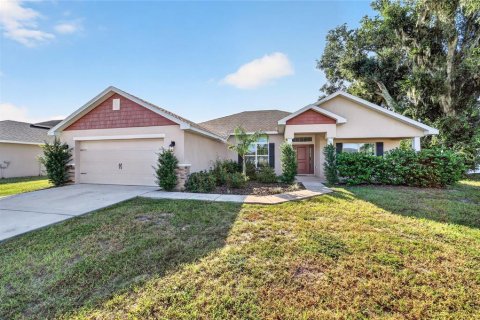 House in Ocala, Florida 4 bedrooms, 213.68 sq.m. № 2394345