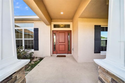 House in Ocala, Florida 4 bedrooms, 213.68 sq.m. № 2394345 - photo 9
