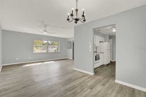 Casa en venta en DeLand, Florida, 3 dormitorios, 141.03 m2 № 1829443 - foto 10