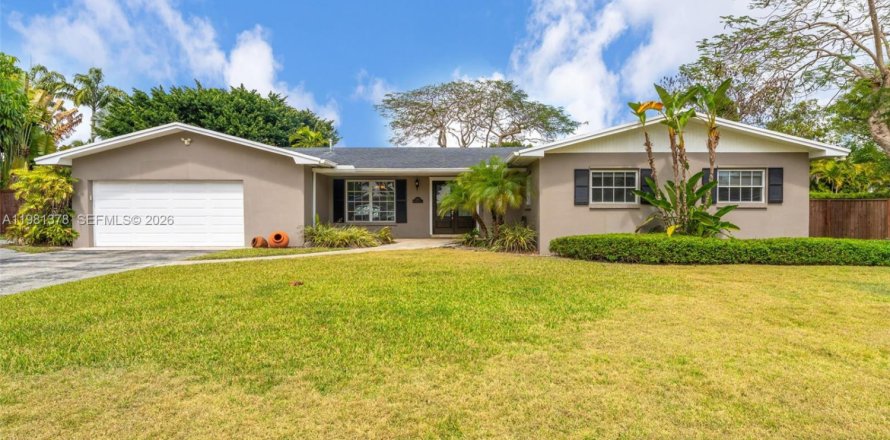 Casa en Miami, Florida 4 dormitorios, 212.75 m2 № 2058272