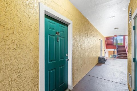 Condo in Clearwater, Florida, 1 bedroom  № 2234206 - photo 4