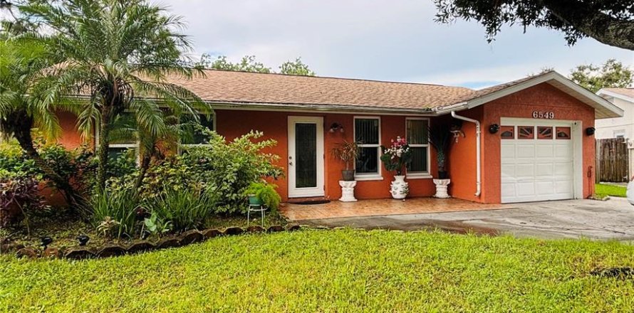 Casa en Pinellas Park, Florida 2 dormitorios, 100.89 m2 № 1909722