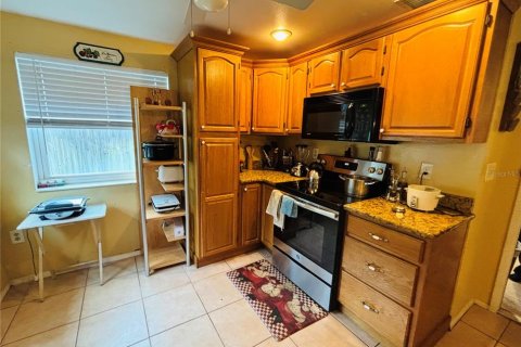 Casa en venta en Pinellas Park, Florida, 2 dormitorios, 100.89 m2 № 1909722 - foto 2