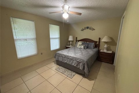 Casa en venta en Pinellas Park, Florida, 2 dormitorios, 100.89 m2 № 1909722 - foto 5