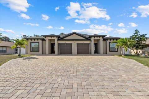 Apartment in Rotonda, Florida 3 bedrooms, 121.98 sq.m. № 1792867 - photo 28