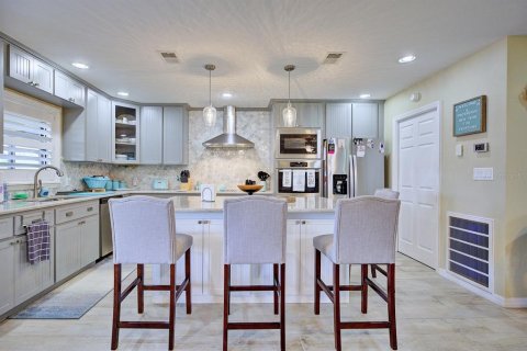House in Lake Placid, Florida 3 bedrooms, 142.51 sq.m. № 2218448 - photo 7