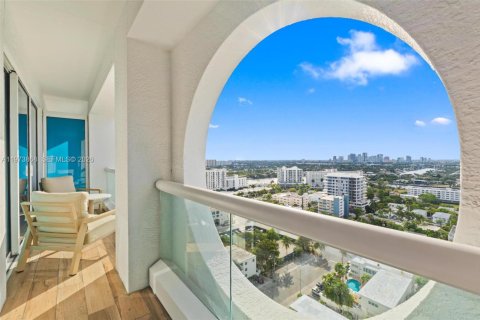 Condominio en venta en Fort Lauderdale, Florida, 1 dormitorio, 67.91 m2 № 2033435 - foto 28