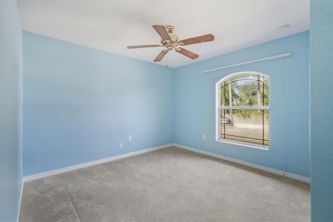 House in North Port, Florida 3 bedrooms, 135.54 sq.m. № 2151167 - photo 22