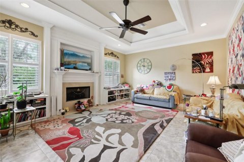 House in Summerfield, Florida 4 bedrooms, 355.82 sq.m. № 1687061 - photo 16