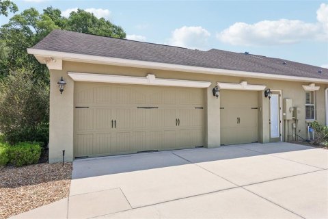 House in Summerfield, Florida 4 bedrooms, 355.82 sq.m. № 1687061 - photo 4