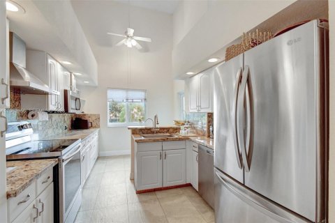 Купить таунхаус в Уэстон, Флорида 4 спальни, 202.62м2, № 2025994 - фото 16