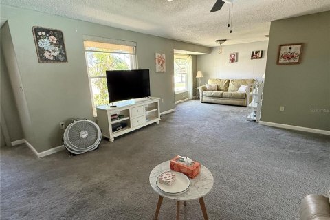 Villa ou maison à vendre à Venice, Floride: 2 chambres, 130.25 m2 № 2360917 - photo 16