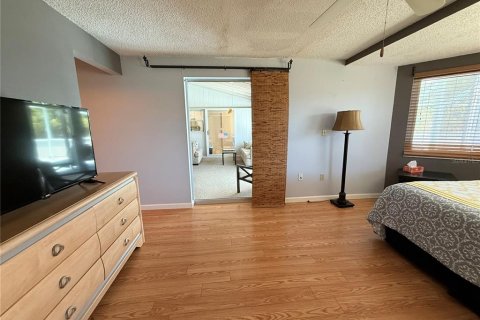 Villa ou maison à vendre à Venice, Floride: 2 chambres, 130.25 m2 № 2360917 - photo 22