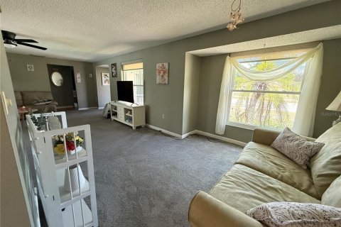 Villa ou maison à vendre à Venice, Floride: 2 chambres, 130.25 m2 № 2360917 - photo 12