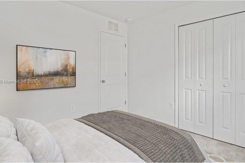 Villa ou maison à louer à Winter Haven, Floride: 4 chambres, 169.45 m2 № 1927206 - photo 9