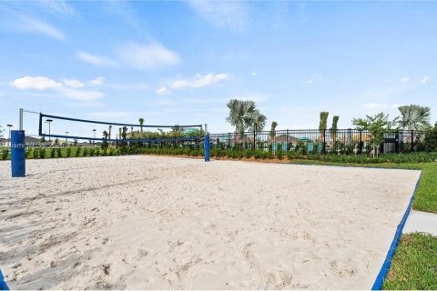 Villa ou maison à louer à Winter Haven, Floride: 4 chambres, 169.45 m2 № 1927206 - photo 22