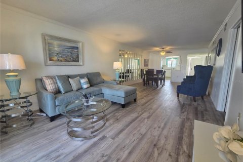Condominio en venta en Bradenton, Florida, 2 dormitorios, 106.28 m2 № 1717120 - foto 6