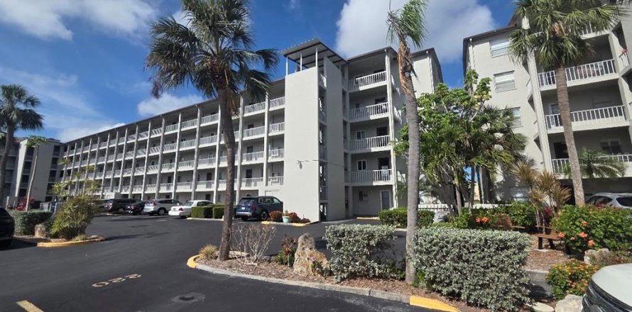 Condo in Bradenton, Florida, 2 bedrooms № 1717120