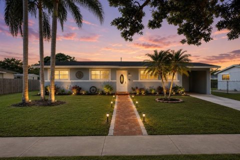 Casa en Plantation, Florida 3 dormitorios, 136.19 m2 № 2224573