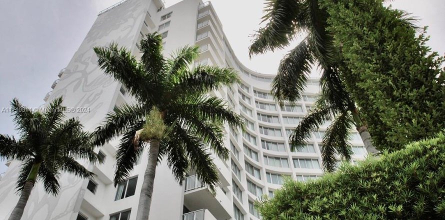 Condo in Miami Beach, Florida, 1 bedroom № 1463697