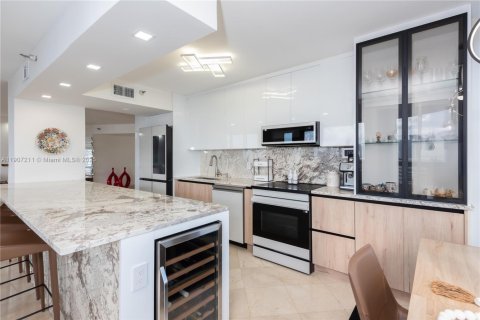 Купить кондоминиум в Авентура, Флорида 2 спальни, 136.01м2, № 1964030 - фото 10