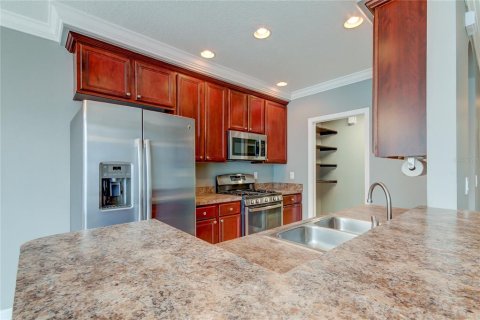 Townhouse in Tampa, Florida 3 bedrooms, 134.89 sq.m. № 2207004 - photo 14