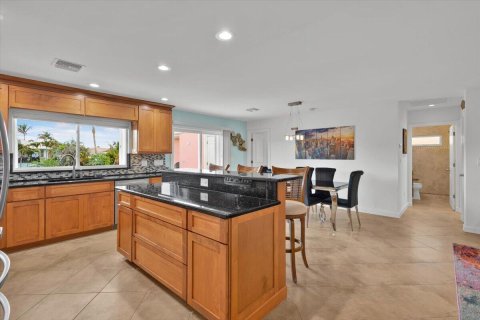 Villa ou maison à vendre à Port St. Lucie, Floride: 3 chambres, 160.81 m2 № 2254640 - photo 19