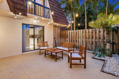 Adosado en alquiler en Jupiter, Florida, 2 dormitorios, 136.57 m2 № 1174798 - foto 1