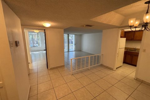 Condo à Lauderhill, Floride, 1 chambre  № 2146596