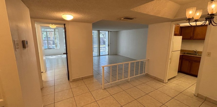Condo à Lauderhill, Floride, 1 chambre  № 2146596