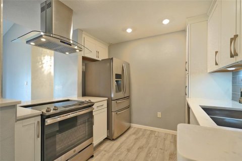 Condo in Merrit Island, Florida, 2 bedrooms  № 1722622 - photo 11