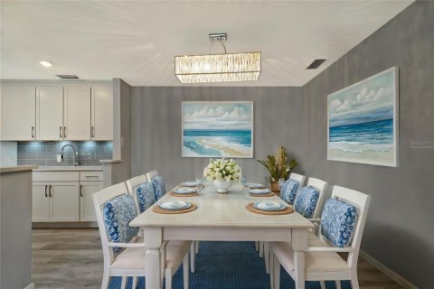 Condo in Merrit Island, Florida, 2 bedrooms  № 1722622 - photo 5