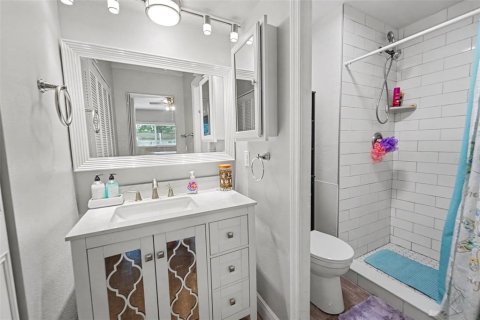 Casa en venta en Clearwater, Florida, 2 dormitorios, 82.31 m2 № 2384479 - foto 13