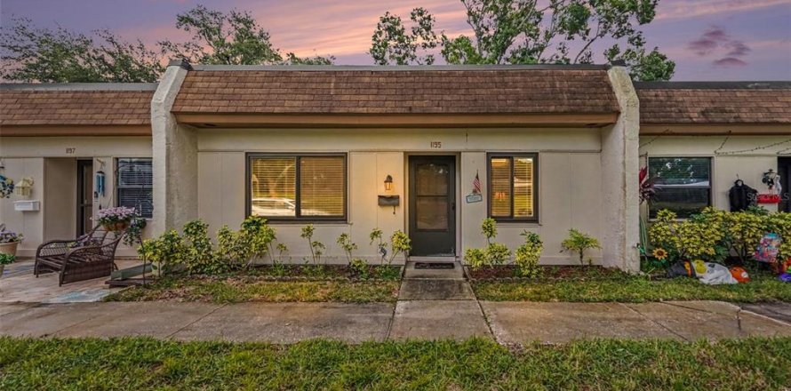 Casa en Clearwater, Florida 2 dormitorios, 82.31 m2 № 2384479