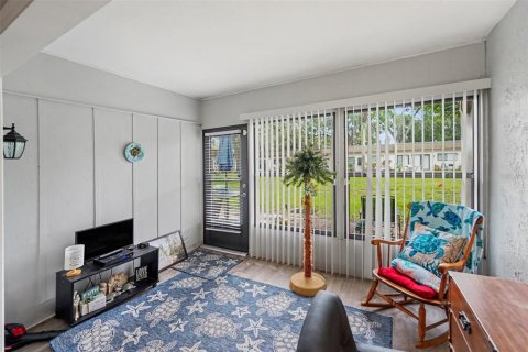 Casa en venta en Clearwater, Florida, 2 dormitorios, 82.31 m2 № 2384479 - foto 9
