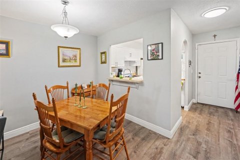 Casa en venta en Clearwater, Florida, 2 dormitorios, 82.31 m2 № 2384479 - foto 6