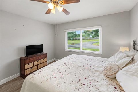 Casa en venta en Clearwater, Florida, 2 dormitorios, 82.31 m2 № 2384479 - foto 17