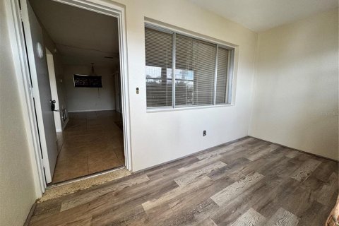 Casa en alquiler en Largo, Florida, 1 dormitorio, 59.46 m2 № 1886937 - foto 2