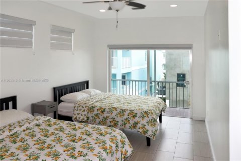 House in Key Largo, Florida 3 bedrooms, 136.57 sq.m. № 2015475 - photo 9