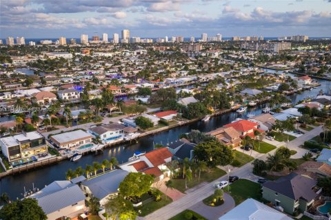 Купить виллу или дом в Помпано-Бич, Флорида 4 спальни, 263.66м2, № 2006403 - фото 15