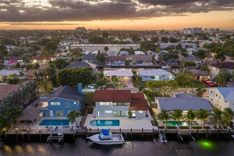 Купить виллу или дом в Помпано-Бич, Флорида 4 спальни, 263.66м2, № 2006403 - фото 19